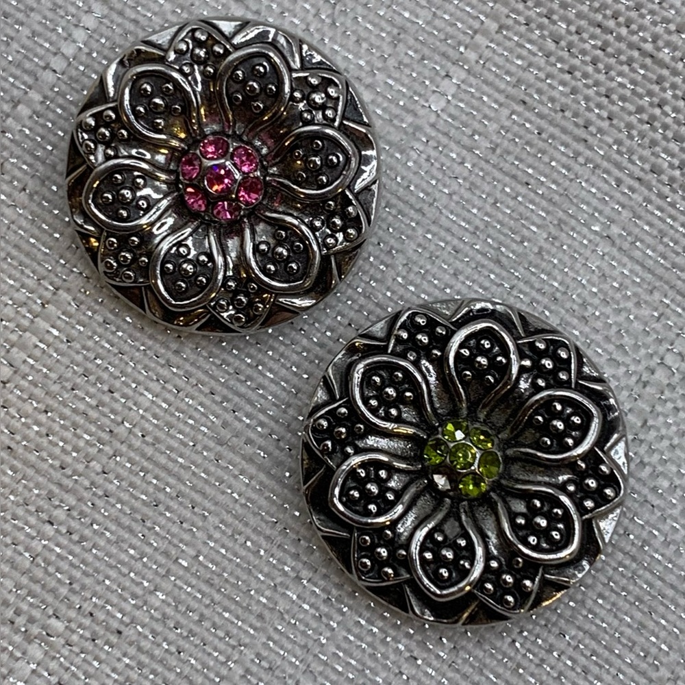 💗FLOWERS - Ginger Snaps & Co. Snap Button Charms - Set of 2 - 18mm/20mm